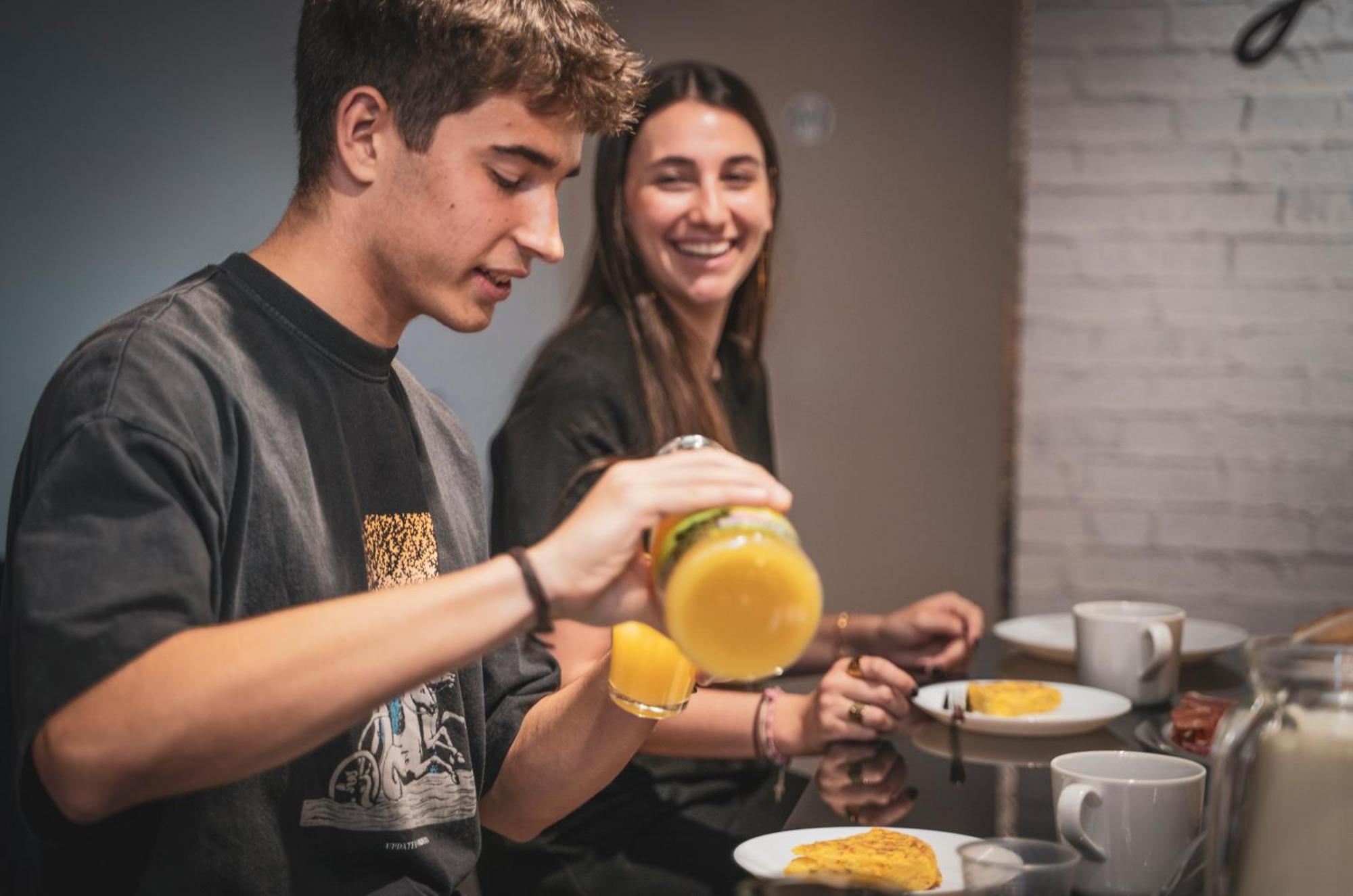 Gallery Hostel Madrid Residencia エクステリア 写真